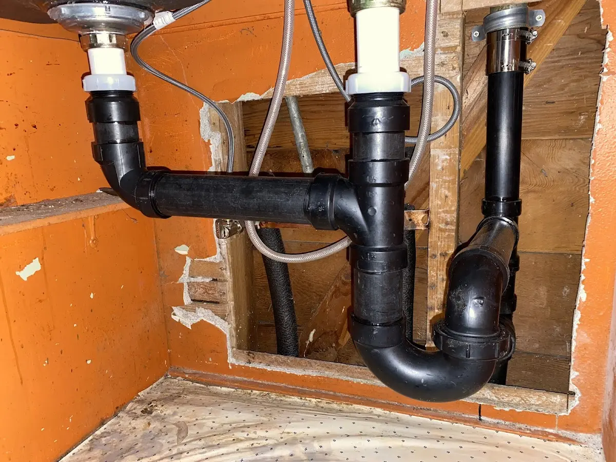 Professional Pipe Bursting equipment and tools on the job in Casa de Oro-Mount Helix